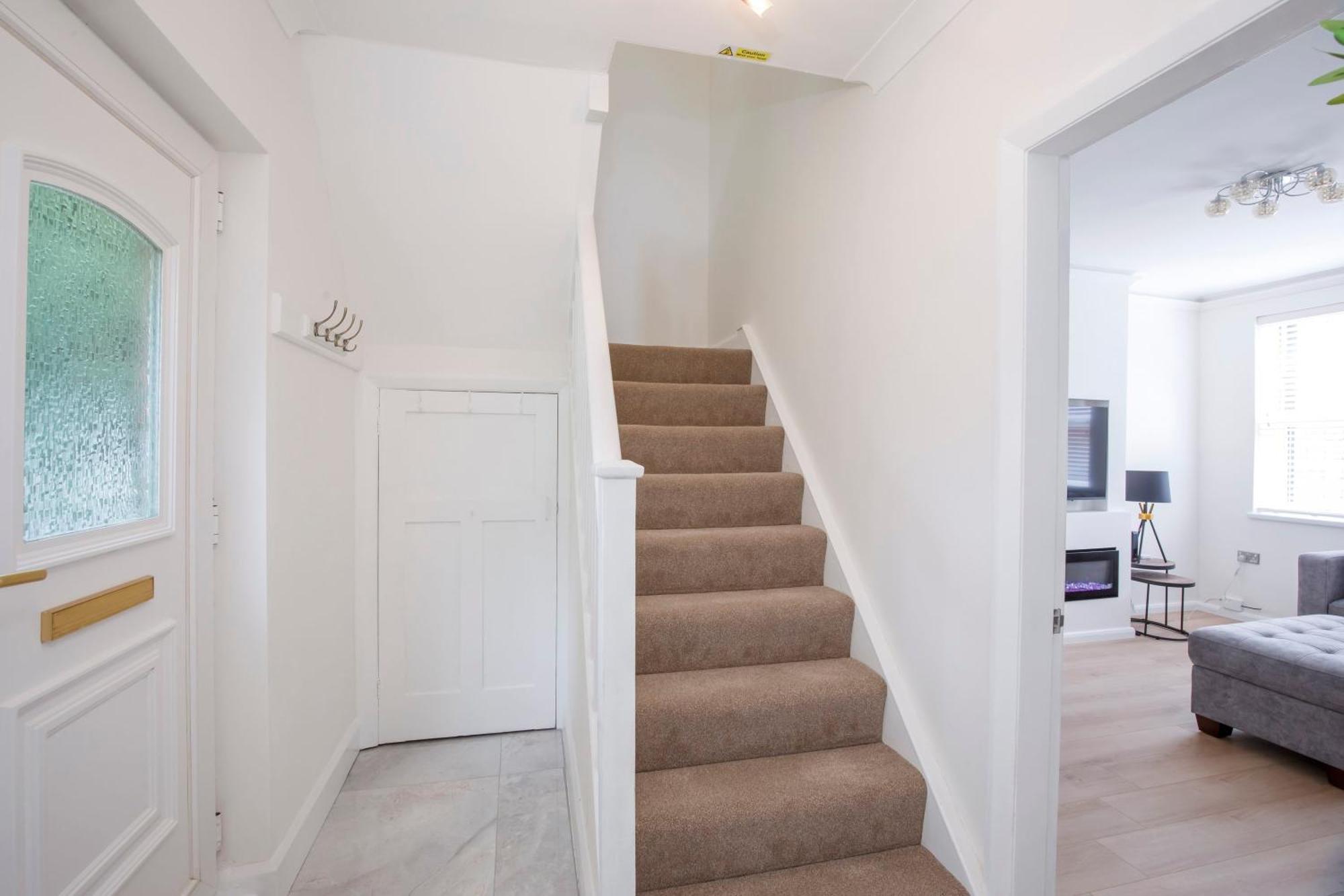 The Burton York 3 Bedroom House Sleeps 6 Bagian luar foto