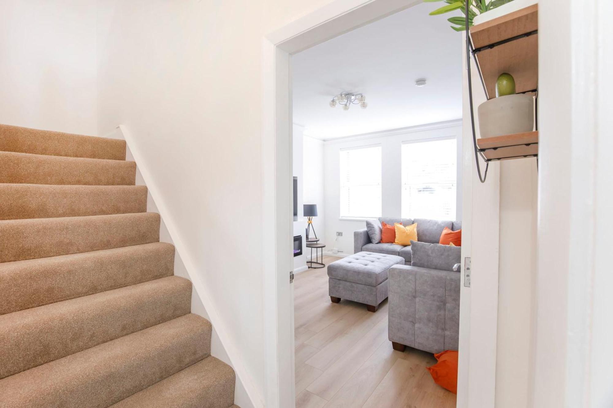 The Burton York 3 Bedroom House Sleeps 6 Bagian luar foto
