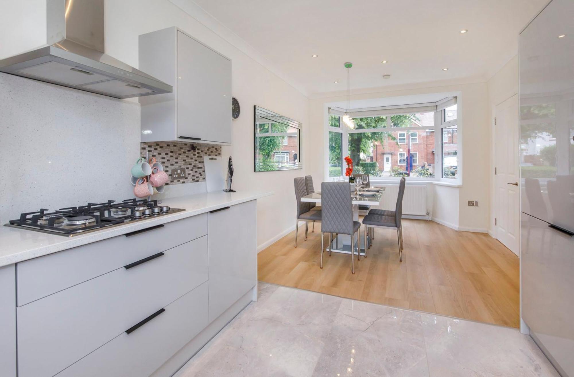 The Burton York 3 Bedroom House Sleeps 6 Bagian luar foto