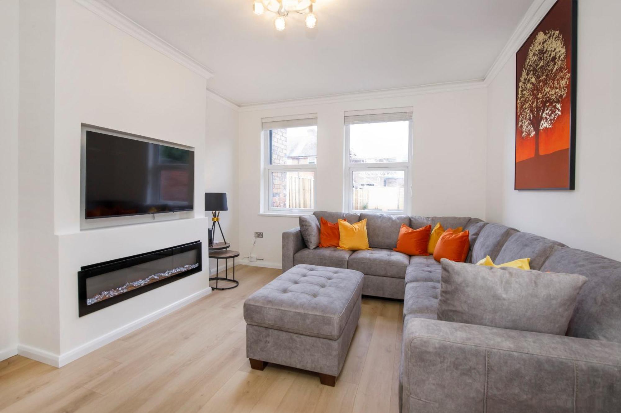 The Burton York 3 Bedroom House Sleeps 6 Bagian luar foto