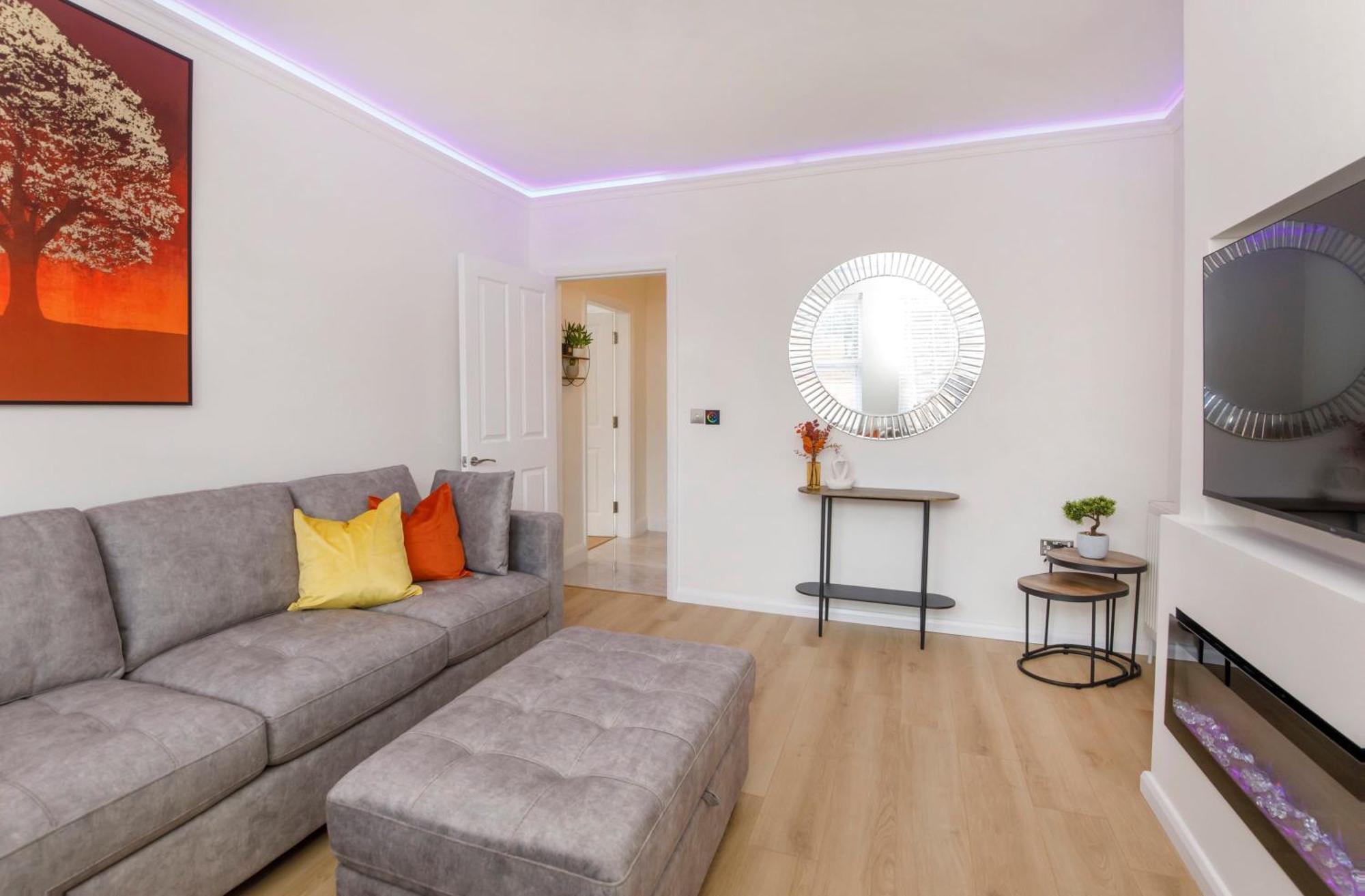 The Burton York 3 Bedroom House Sleeps 6 Bagian luar foto