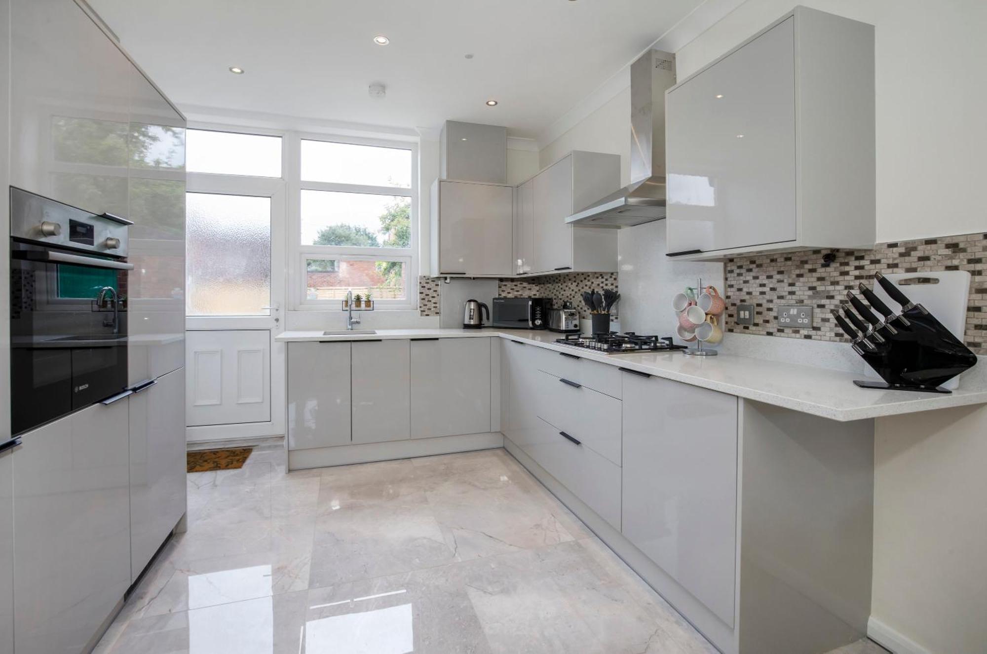 The Burton York 3 Bedroom House Sleeps 6 Bagian luar foto